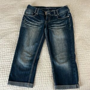 Women’s Vanity Capri Jeans